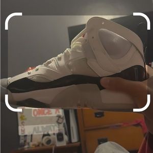 They are jumpman two treys and there size 10